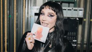 การกลับมาสุดท้าทายของ Kesha ในอัลบั้มใหม่ High Road